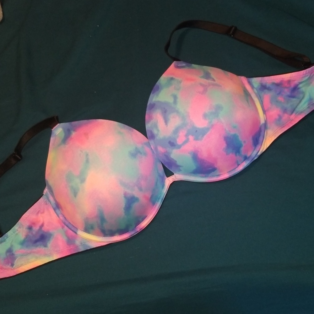 VS PINK bra